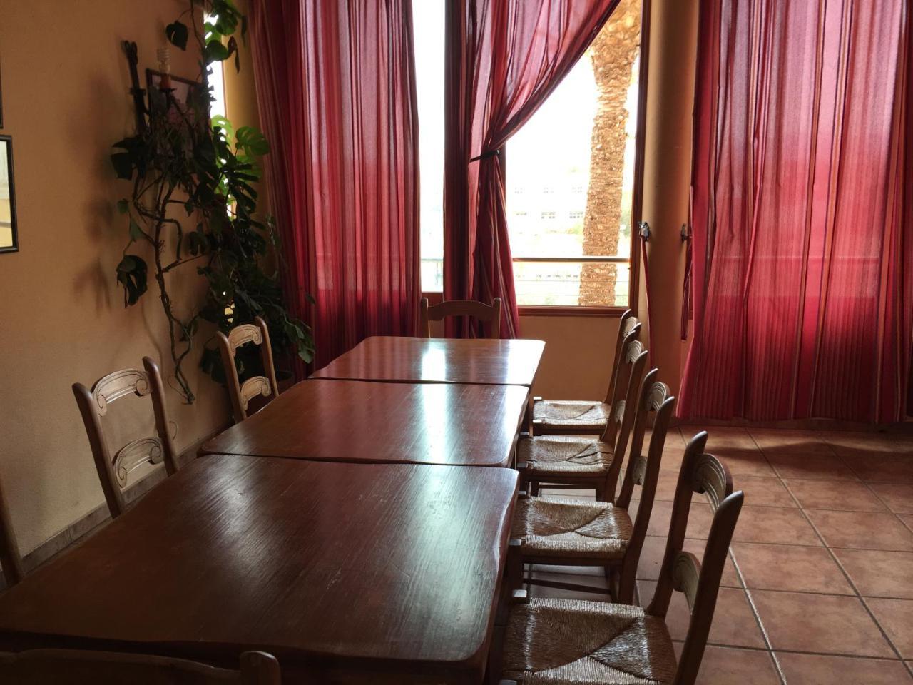 Hostal Meson Arboleas المظهر الخارجي الصورة
